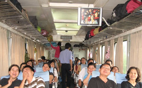 Quảng cáo trên xe lửa
